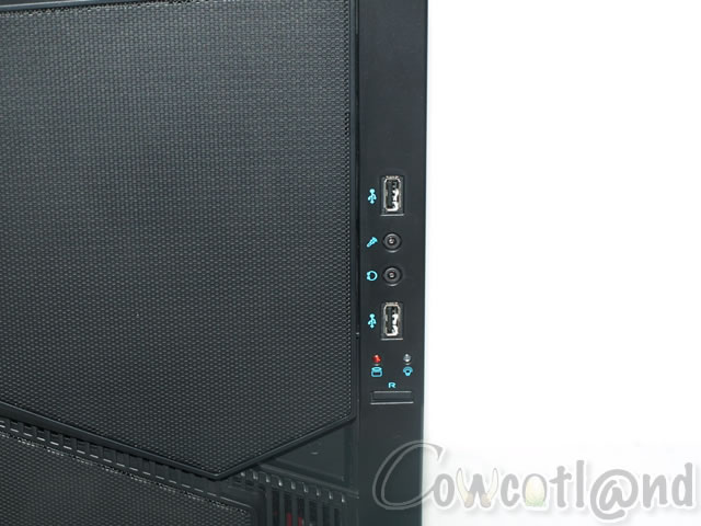 Image 9165, galerie Thermaltake Armor A90, Design Top, chssis Flop