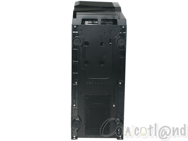 Image 9159, galerie Thermaltake Armor A90, Design Top, chssis Flop