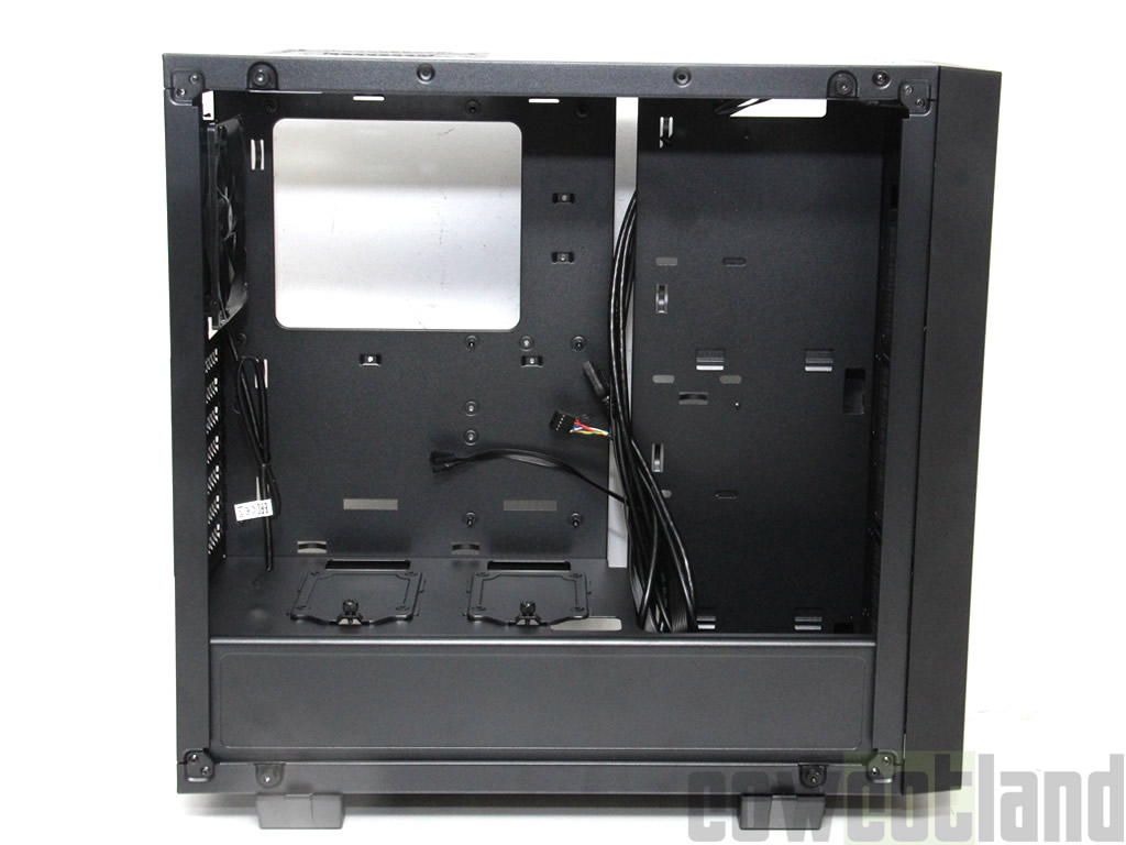 Image 34284, galerie Test boitier Thermaltake Core G21 TG