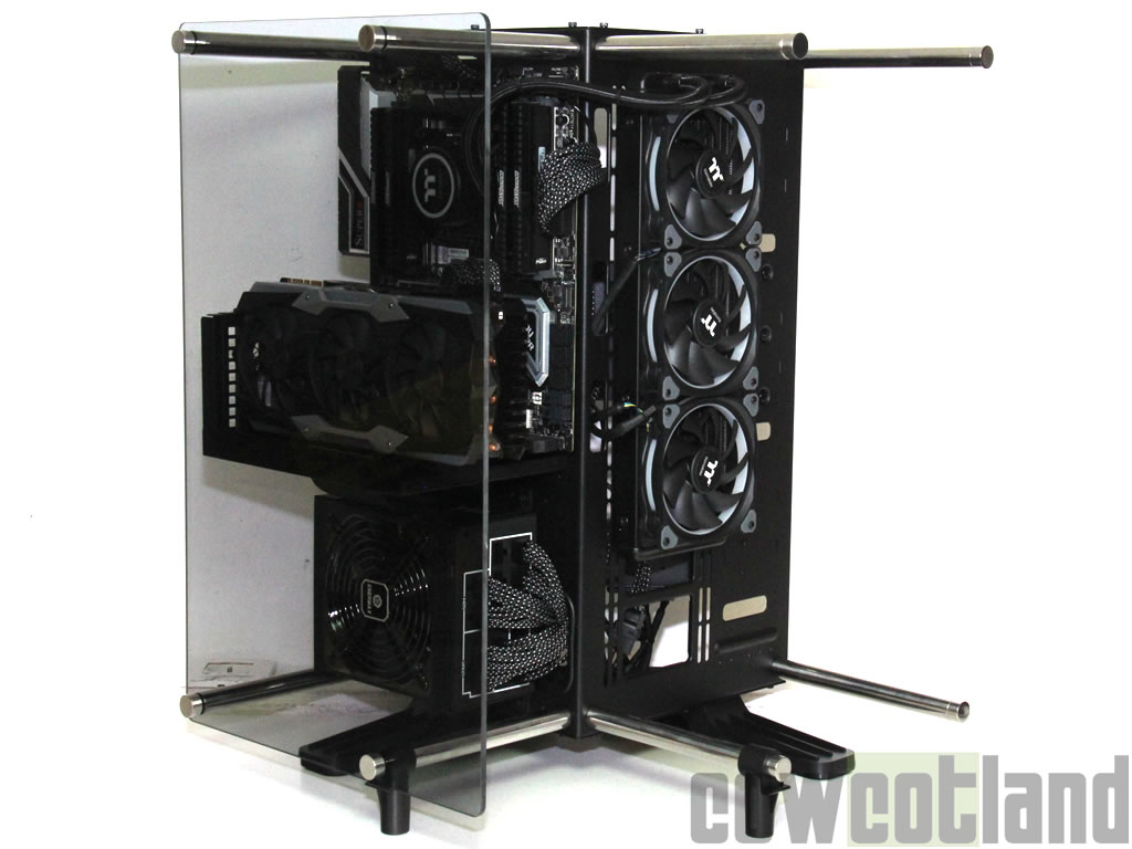 Image 36845, galerie Test boitier Thermaltake P90