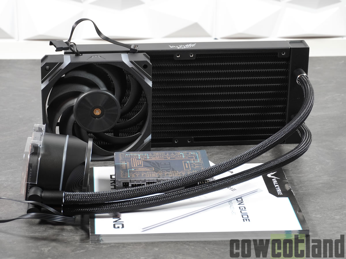 Image 60376, galerie Valkyrie Dragonfang 240, un kit watercooling AIO en 240 mm qui attaque fort