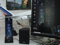 Cliquez pour agrandir ZALMAN ZM-VS3 DS et ZM-MF916 : Encore plus d'�crans pour ton PC