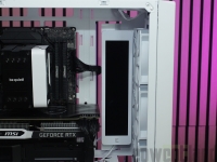 Cliquez pour agrandir ZALMAN ZM-VS3 DS et ZM-MF916 : Encore plus d'�crans pour ton PC