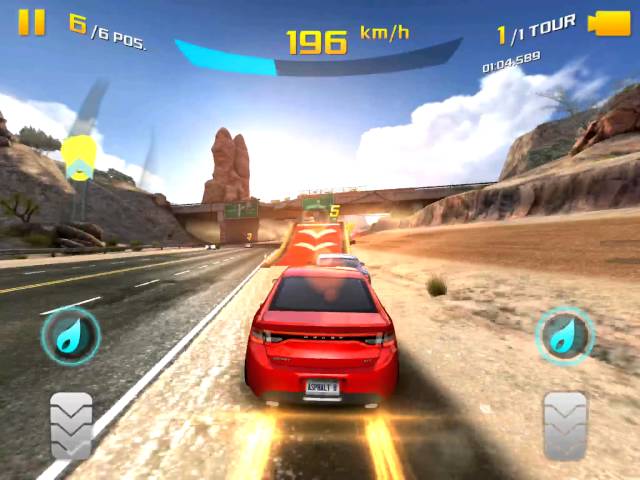 Onda V989 vs. Asphalt 8