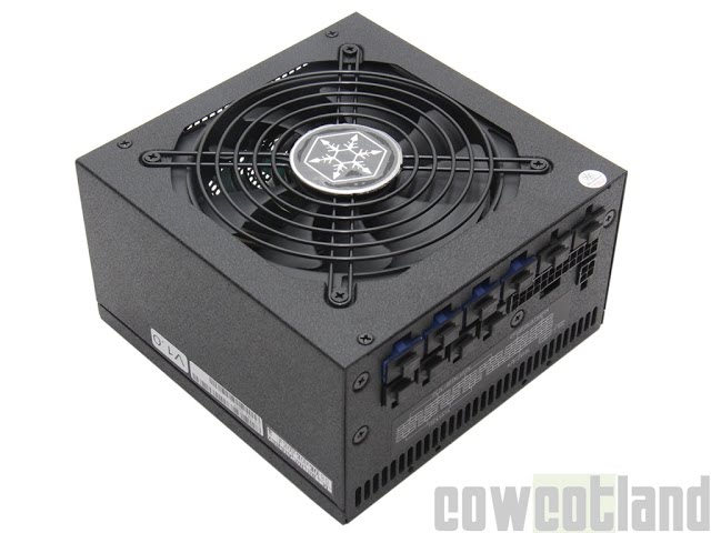 Pr�sentation alimentation Silverstone ST70F-TI