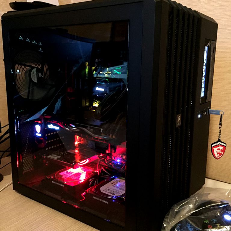 Img 2766 CORSAIR CARBIDE AIR 540 I WINDOWS 10 I INTEL CORE I7-5960X I CRUCIAL DDR4 32GB 2666 MHZ UNBUFFERED I SSD SAMSUNG EVO 250 GO I HYPERX PREDATOR SSD PCIe GEN2 x4 240 GB I WD 4TO I MSI GTX 980 TI GAMING 6G I BE QUIET! PURE POWER 730W I CORSAIR HYDRO SERIES H110I GT I MSI X99A GODLIKE GAMING I NOCTUA NF-A14 IPPC-2000 IP67 PWM I REHOBUS BITFENIX RECON
