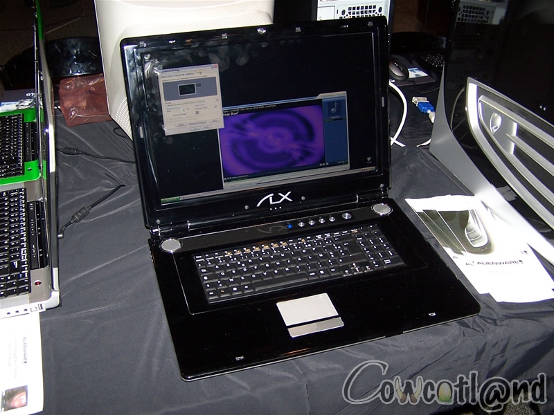 Alienware Malx Le Monstre pour un Portable 19" Inside