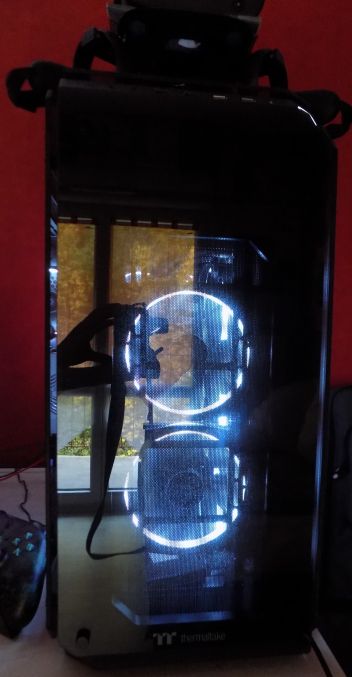 Boitier 1 Boitier Thermaltake View 71 TG RGB